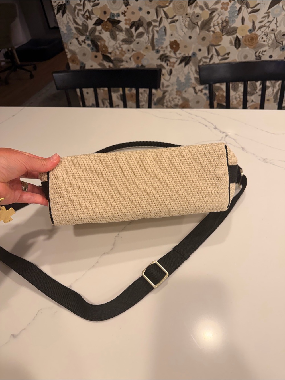 Rothy's daily crossbody  Cream Woven Shoulder Bag with Black Strap - Picture 4 of 6